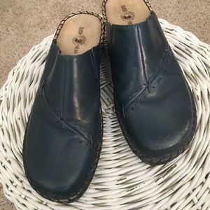 Leather wedge mule clog, casual comfort shoe